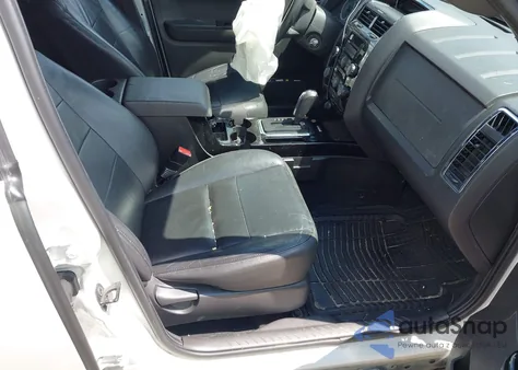 2011 Ford Escape Limited из США, поврежденный, VIN 1FMCU0EG7BKA25570